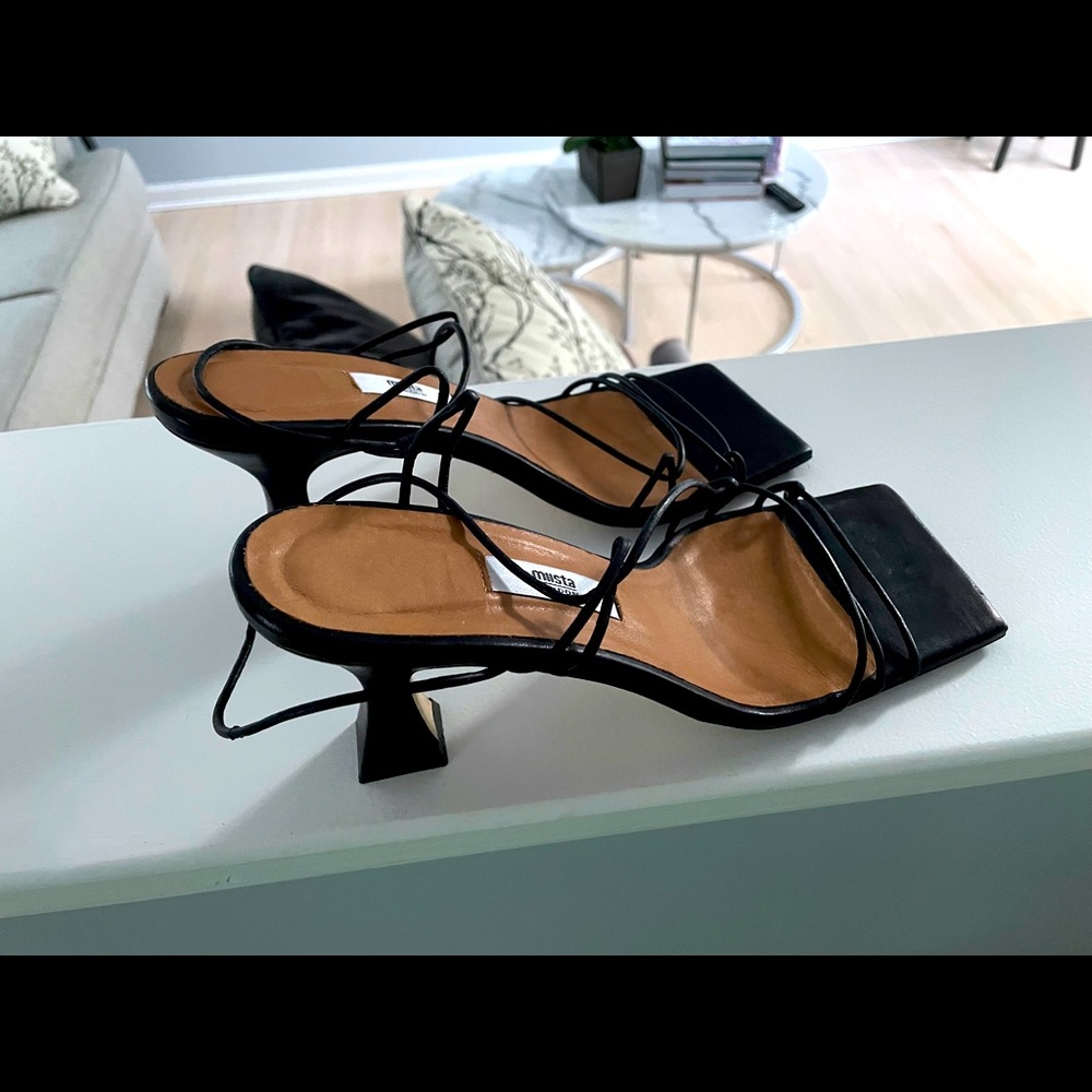 Miista black sandals size 40 square toe